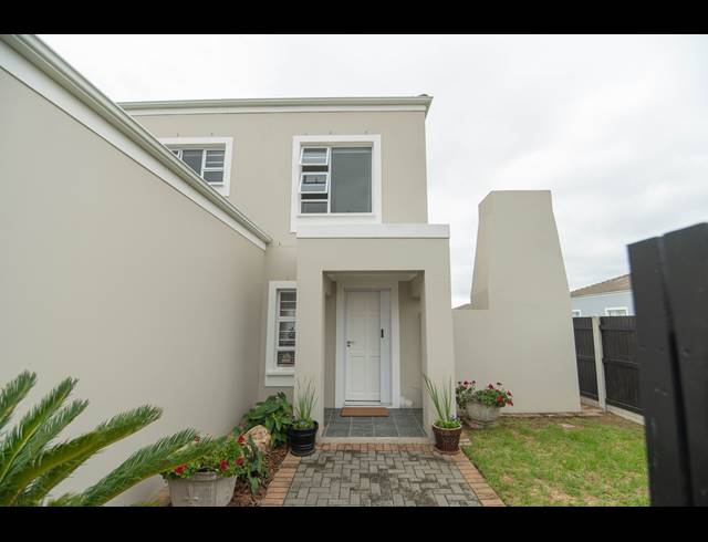3 BEDROOM HOUSE FOR SALE IN WESTBROOK